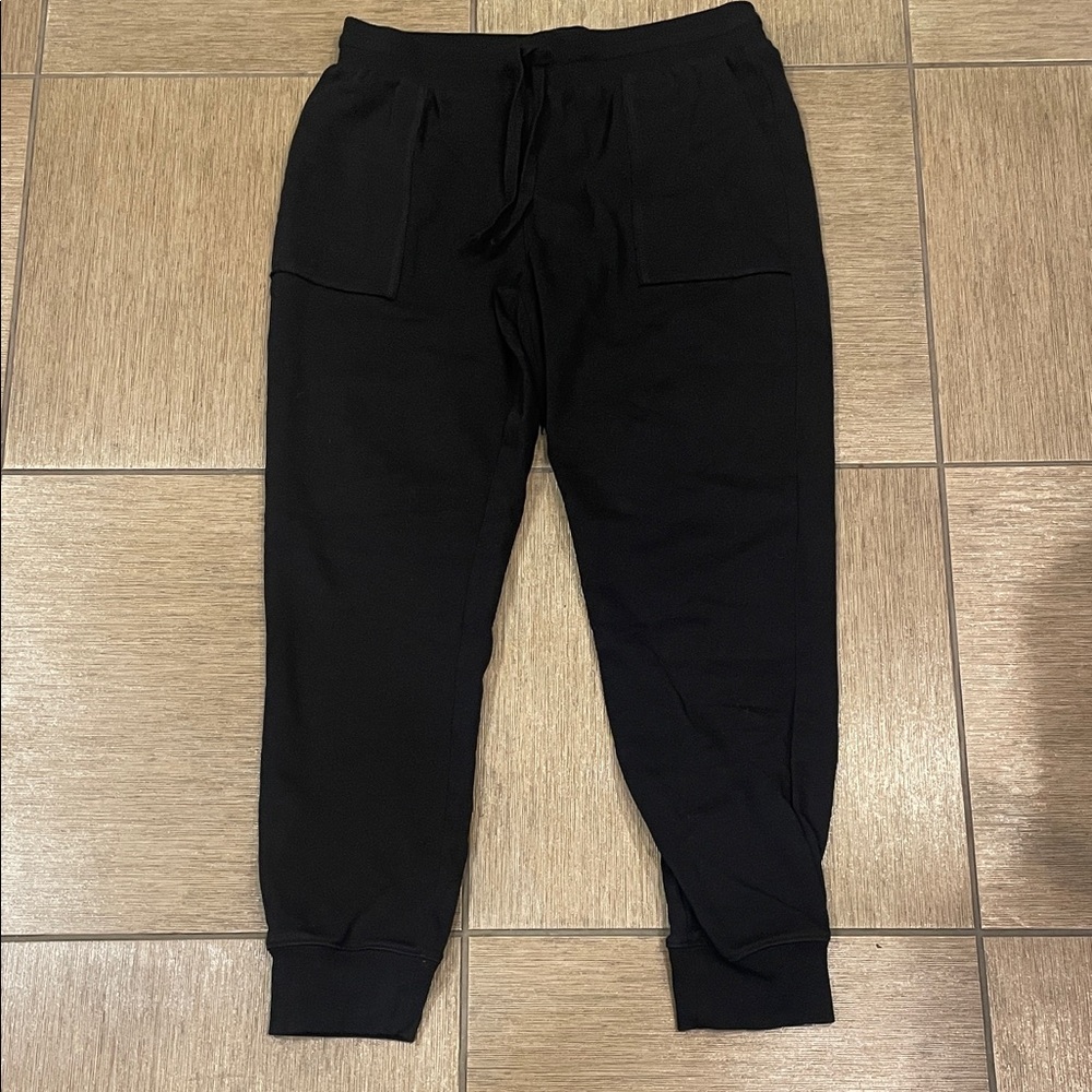 Women’s Gap black Jogger sweat Pants with pockets